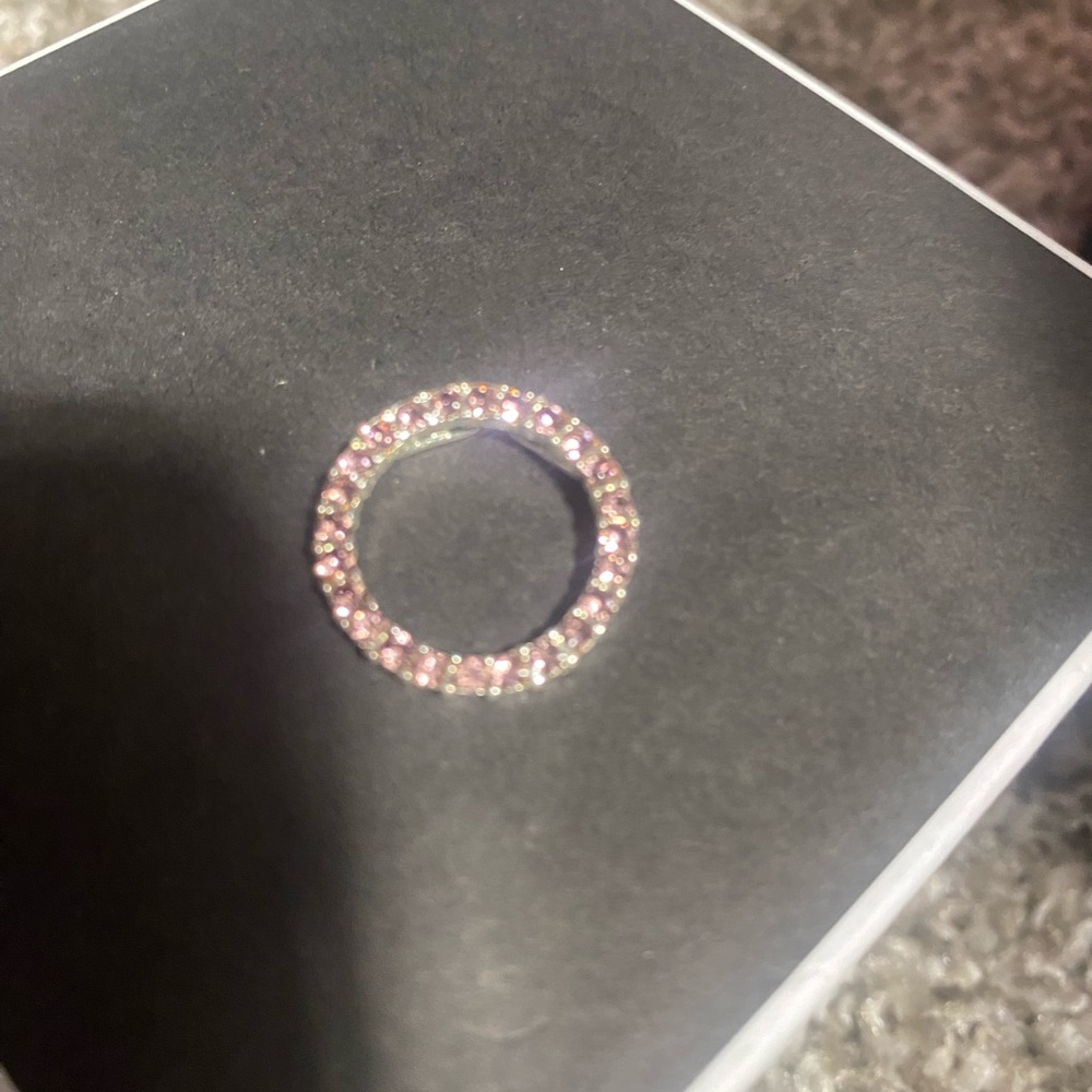 Fashion pink infinity pendant